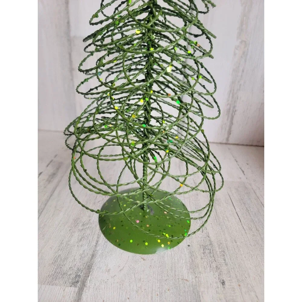 Pier 1 Imports metal wire Xmas star tree decor‎
